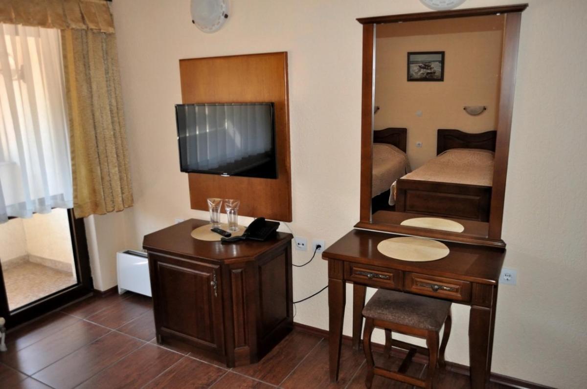 Spartak Family Hotel Смолян Экстерьер фото