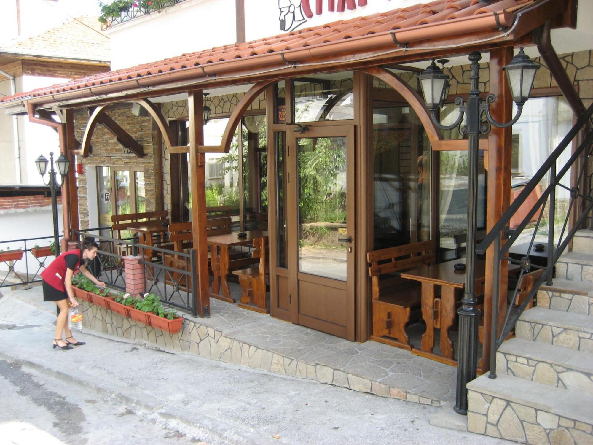 Spartak Family Hotel Смолян Экстерьер фото